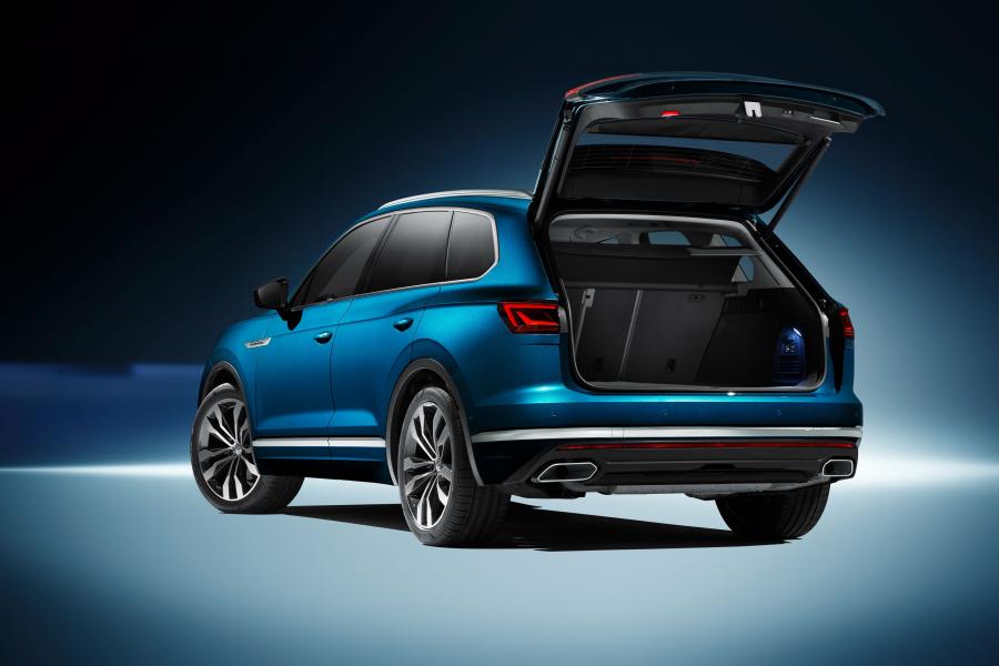  Volkswagen Touareg V6 TDI Elegance 2018 года  (WW) (фото 18 из 46)